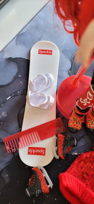 Lalka Rainbow High Ruby Winter