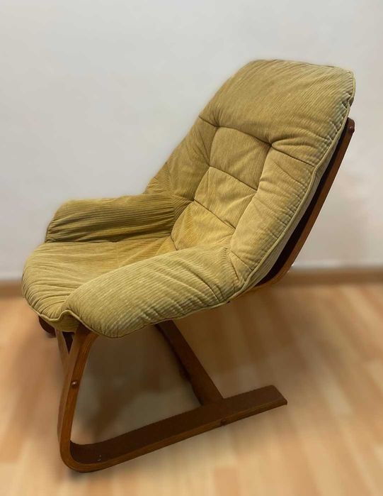 Cadeira de balanço Ikea