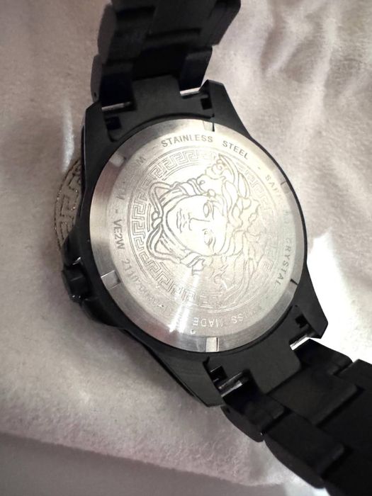 Zegarek męski Versace VE2W00622