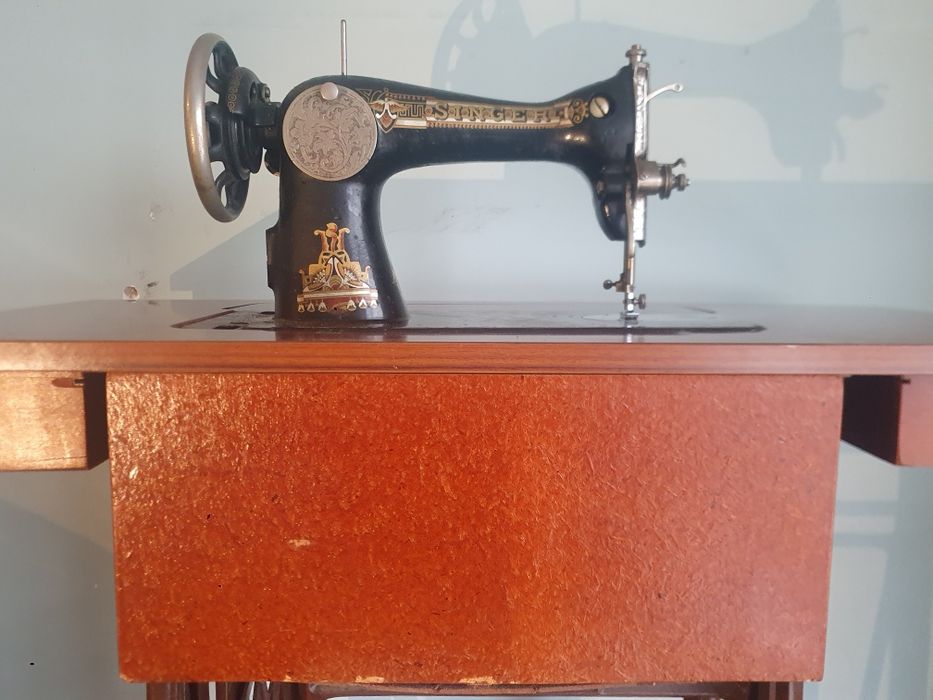 Máquina Singer antiga