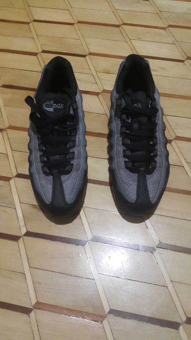 Кроссовки в идеальном состоянии