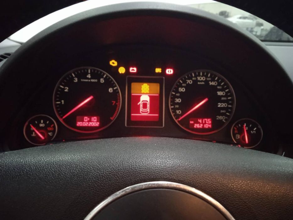 Painel Frontal Audi A4 Berlina 8E