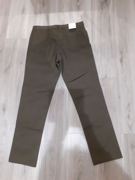 "Calvin Klein", spodnie męskie z USA, rozm. 34Wx32L