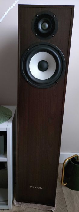 Pylon Pearl 20, para kolumn, praktycznie nowe