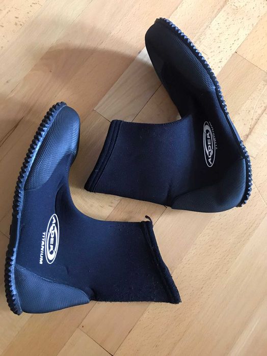 Неопреновые сапожки. Гидроботы (гидроботинки) 5mm neoprene.