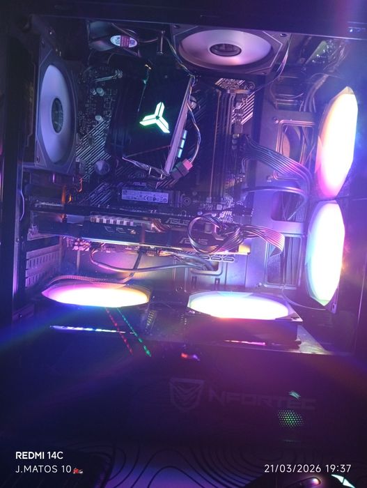 Computador gaming446830562457702401
