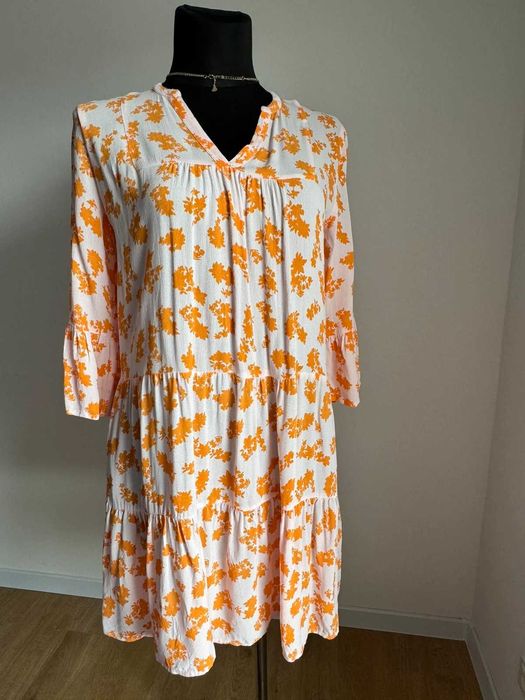 Sukienka wiskozowa boho Neo Noir kwiaty pastelowa na lato M/L 40