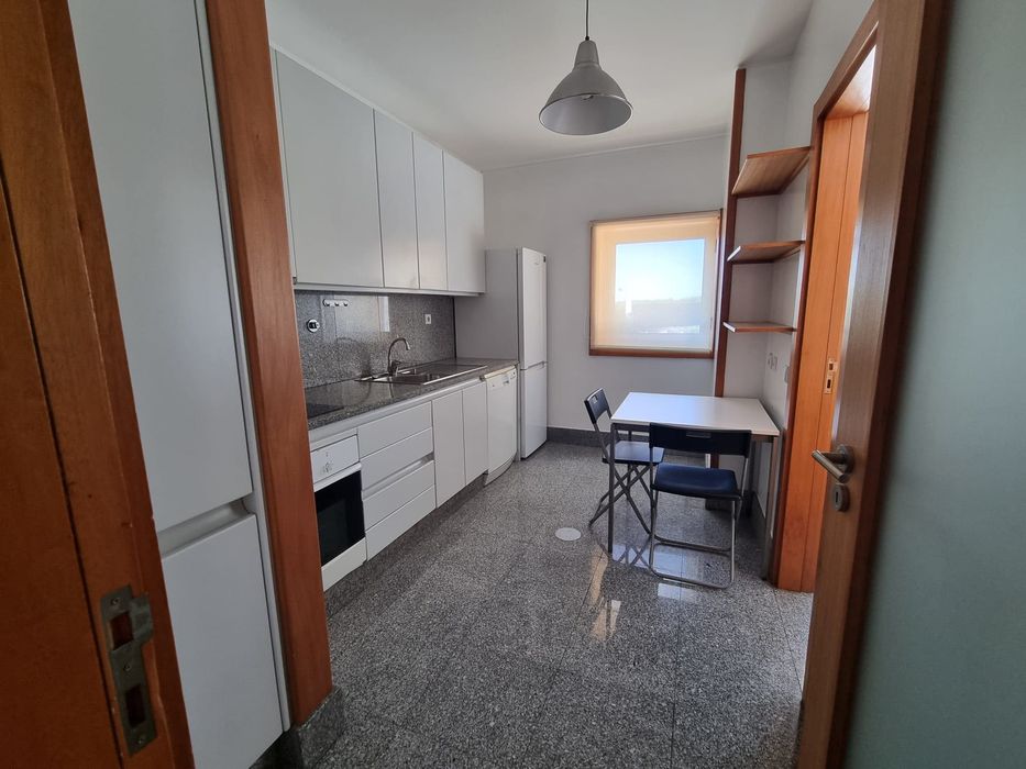 Aluga-se T1 | Hospital S. João - Universidades | Mobilado & Equipado