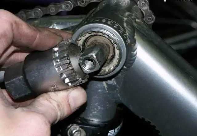 Ключ съемник каретки 24мм Для велосипеда снять педальный узел