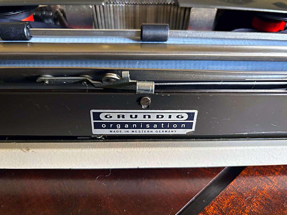 Maquina de escrever Tippa S