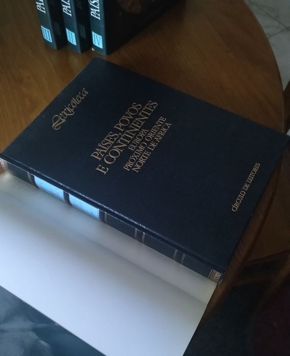 Países, povos e continentes