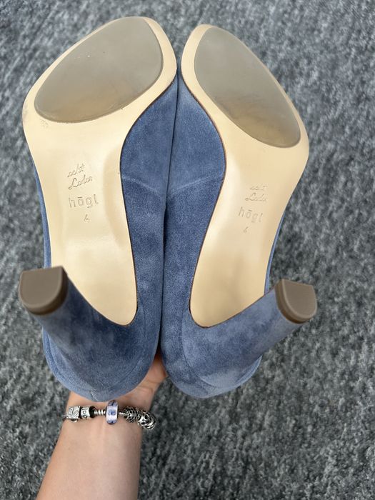 Szpilki_czółenka Högl zamszowe niebieskie rozm.37