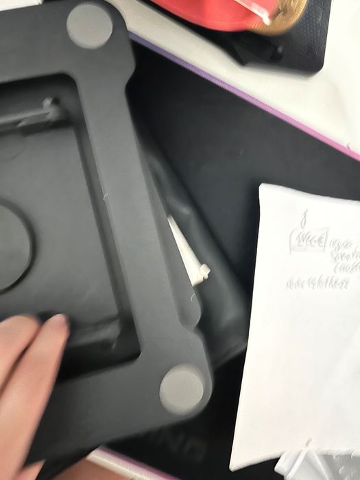 Suporte rotativo e elevatório pc