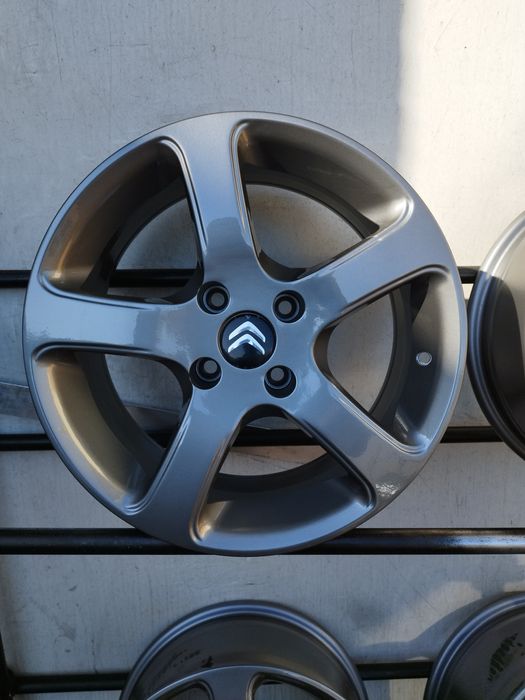 Felgi 16" 4x108 Et 26 7j Citroen Peugeot Opel