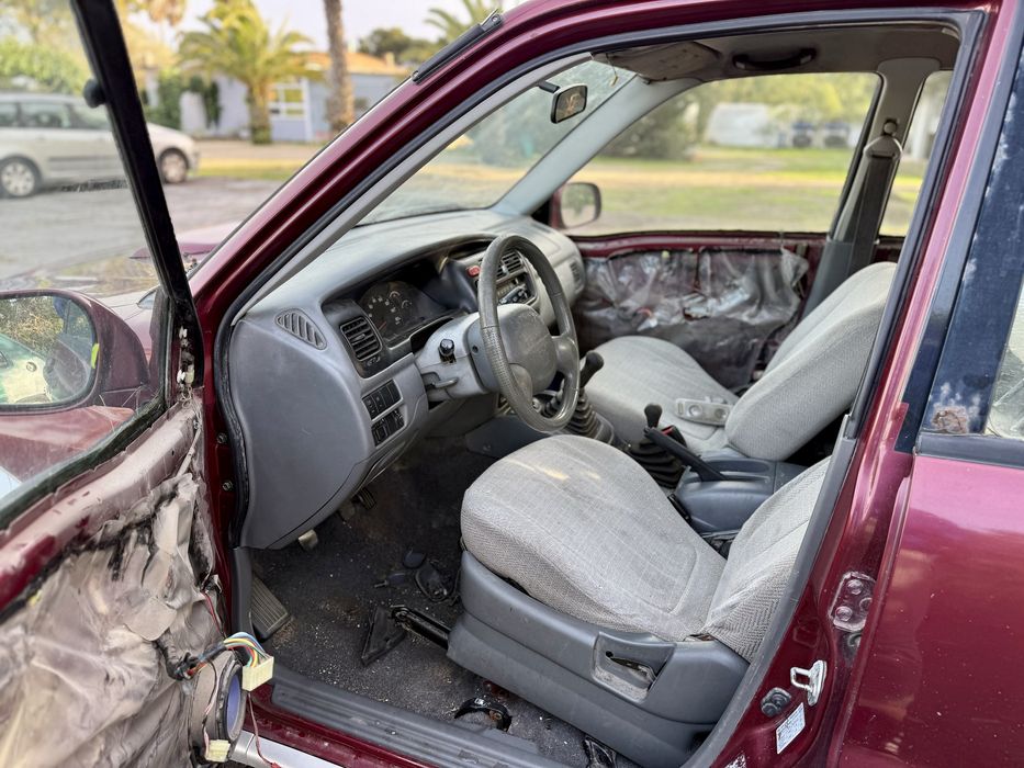 Suzuki Grand Vitara 2.0 TD (Peças)