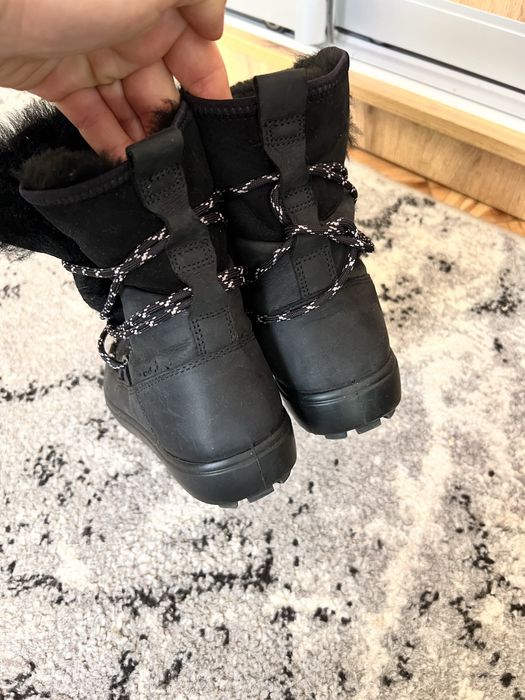 Продам зимние сапоги ECCO