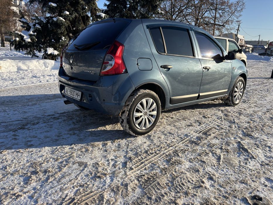 Sandero renault - рено dacia сандеро