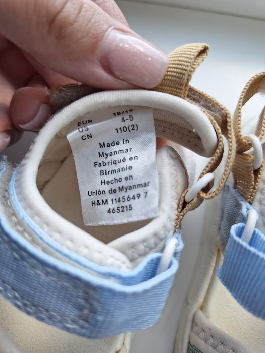 Сандалі дитячі H&M 18/19 розмір