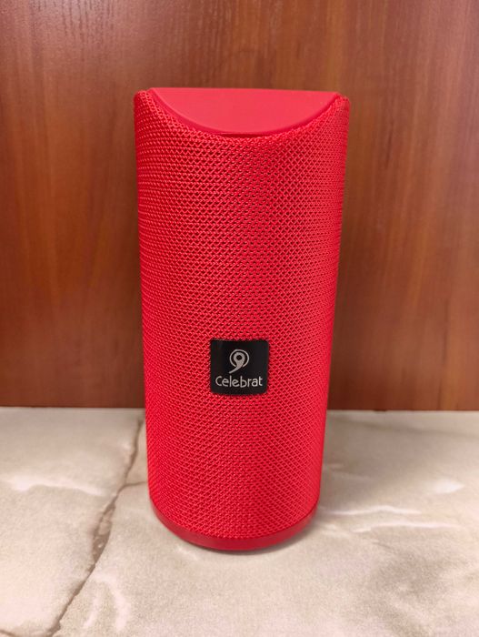 Портативна беспроводная Bluetooth колонка Celebrat SP-7 TWS