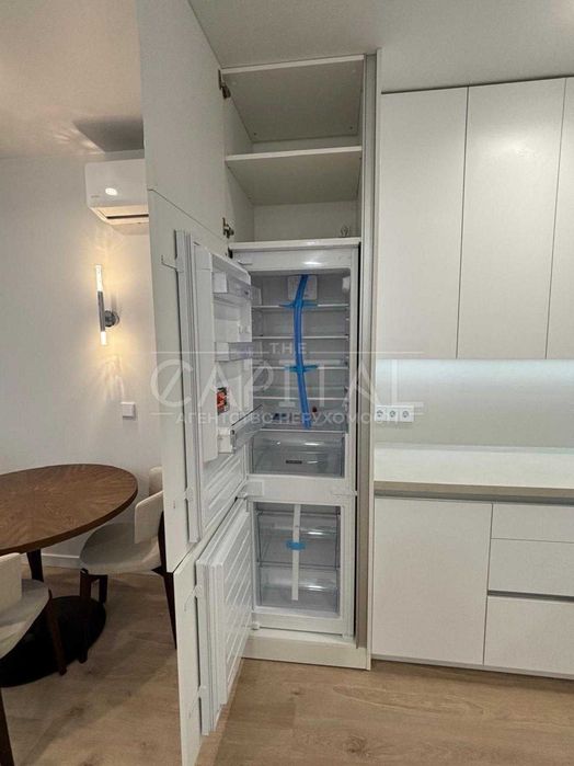 Продаж квартири, вул. Івана Виговського, ЖК Варшавський Плюс