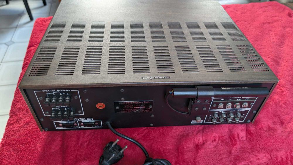 Marantz model 2220