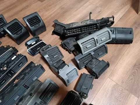 Дефлектор правий лівий центральний задній мб ваг