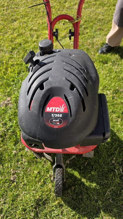 Motoenxada MTD T205 - 2,2Kw ThorX 45 OHV