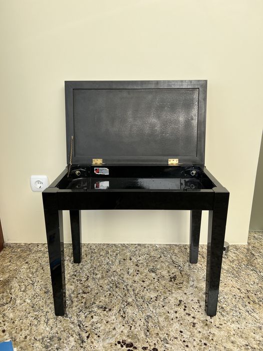 Banco para piana Italiano