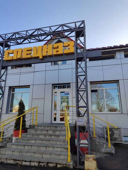 Продаж окремо стоячої будівлі ( моживо  частинами)  по вул. Любецька