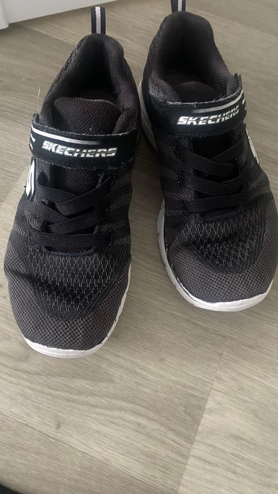 Кросовки Skechers оригінал р. 39