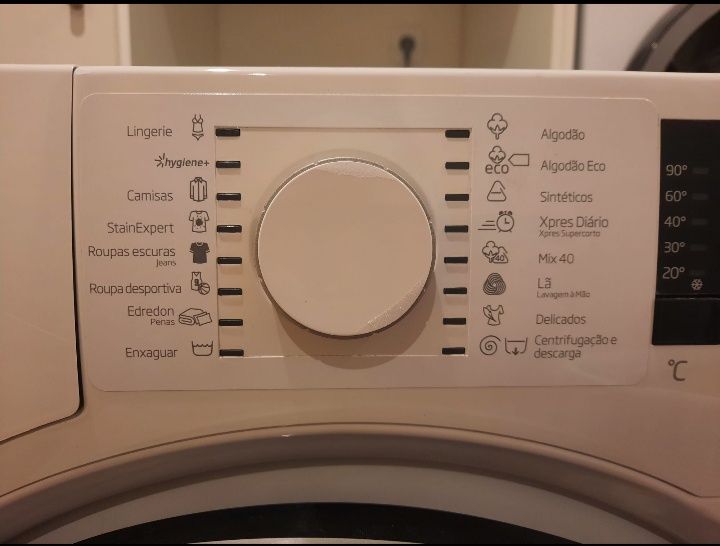 Máquina lavar roupa 9kg Beko