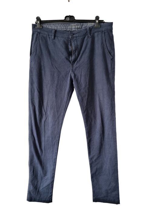 Męskie spodnie levis Rozmiar w36 L 34