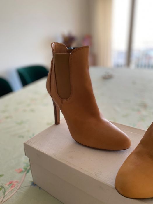 Botas da Uterque em couro