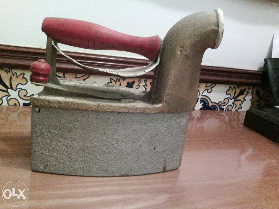 Ferro de Engomar 'brasas'