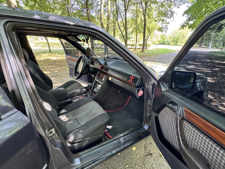 Mercedes w124 2.5 дизель