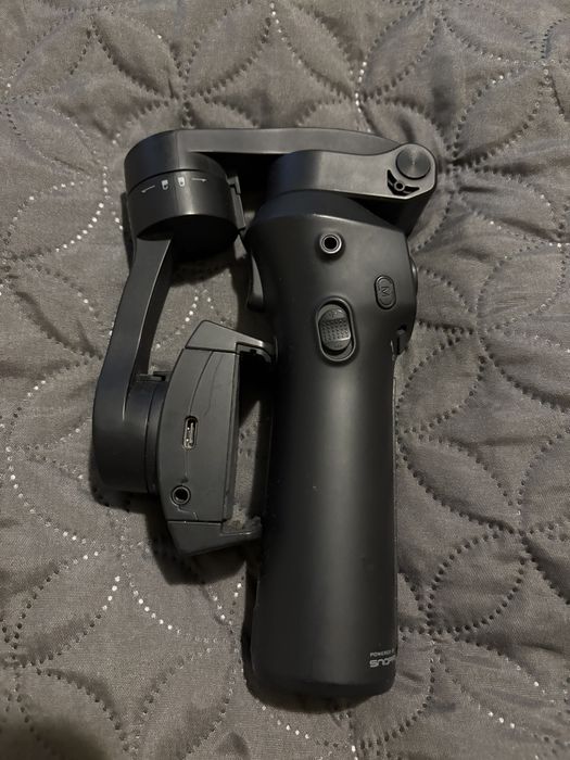 Gimbal 3 osiowy Snoppa Atom.