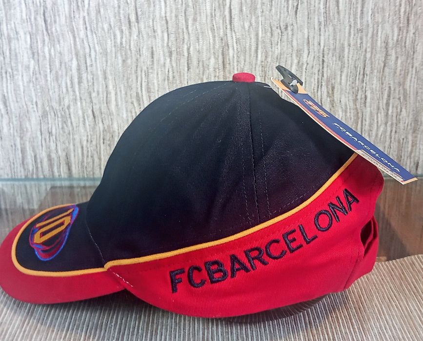 Nowa oryginalna czapka z daszkiem bejsbolówka FC Barcelona 10
