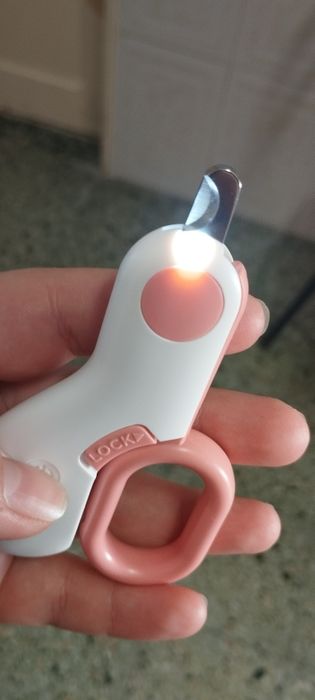 Corta unhas para gatos e cães