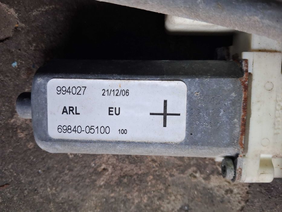 Elevador direito e esquerdo de tras