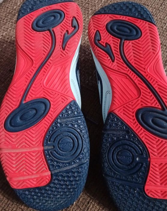 Buty halowe dziecięce JOMA TOLEDO JUNIOR 2505 Futsal roz. 34
