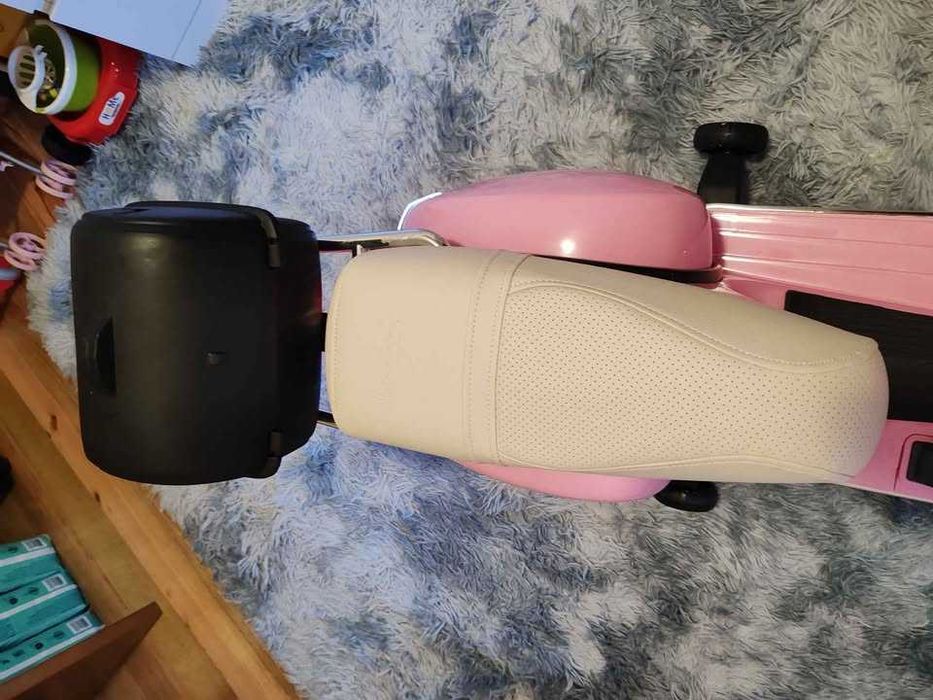 Mota vespa  Piaggio de 12v