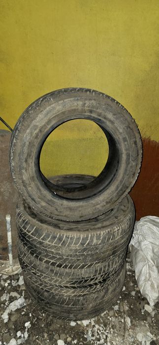 Шини 205.60.r15 б.у