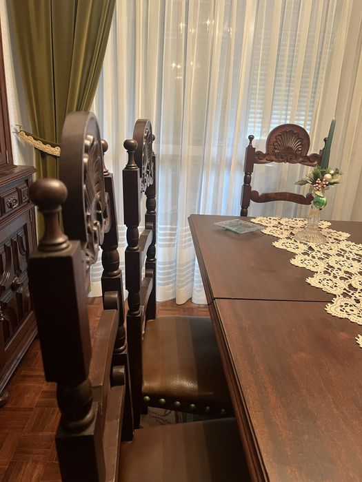 Mesa e cadeiras vintage