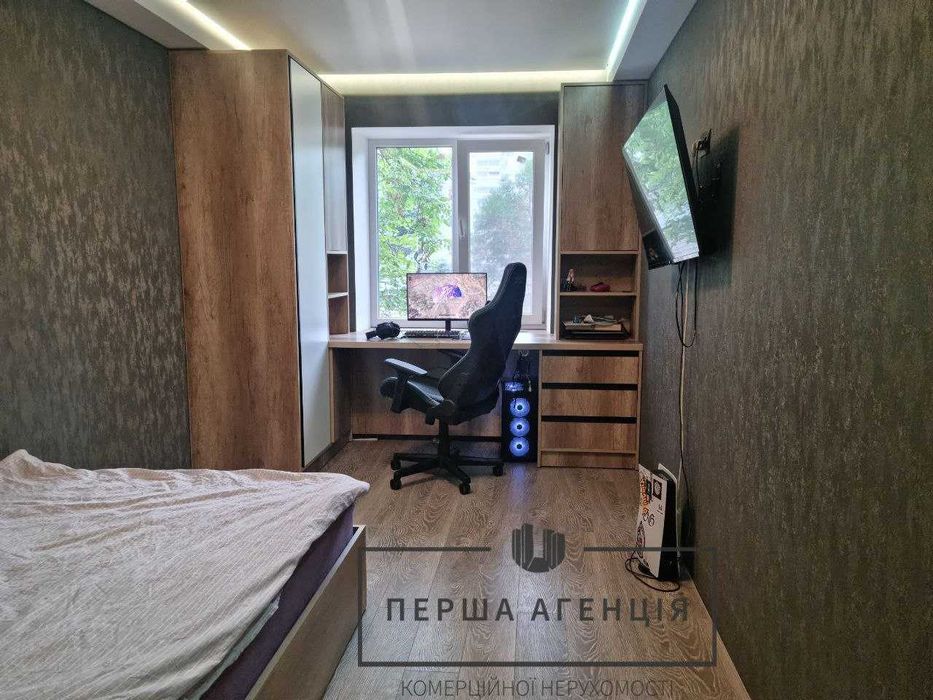 Продаж 2кімн вул.Полякова