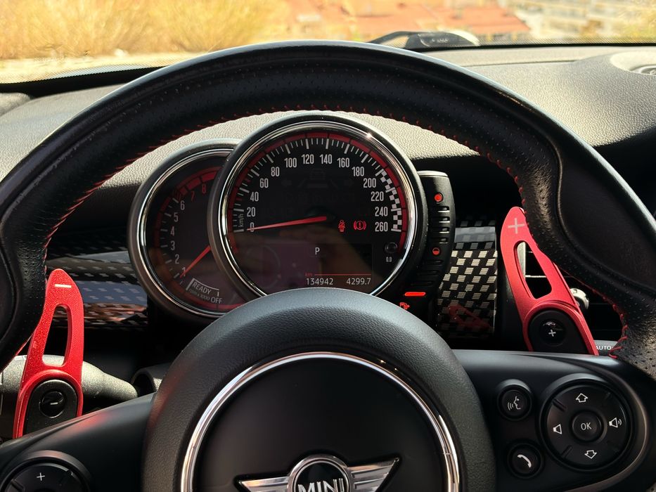 MINI COOPER JCW F56 - 231Cv Automático