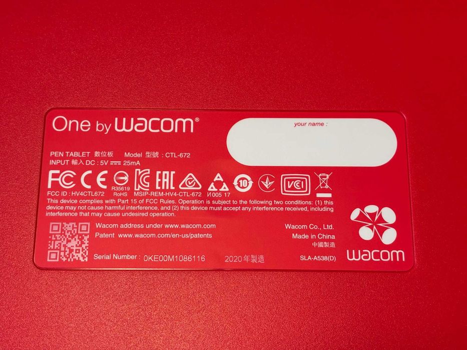 Tablet graficzny One by Wacom - rozmiar M - mało używany