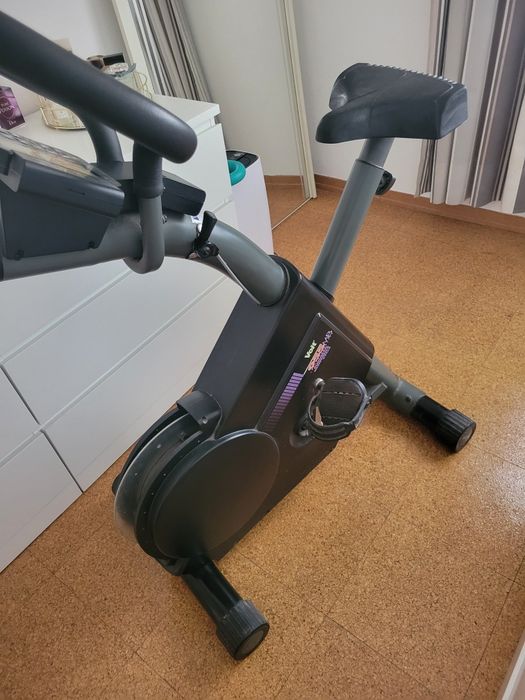 Bicicleta estática * urgente p/ libertar  espaço *LER DESCRIÇÃO!!