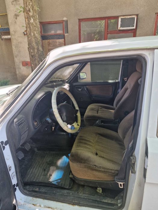 Автомобіль Волга -3110, 1999