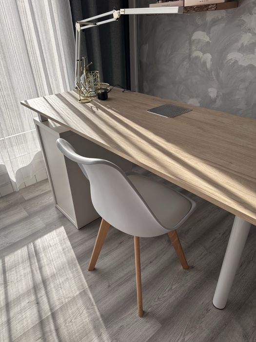 Mesa de unhas com aspirador