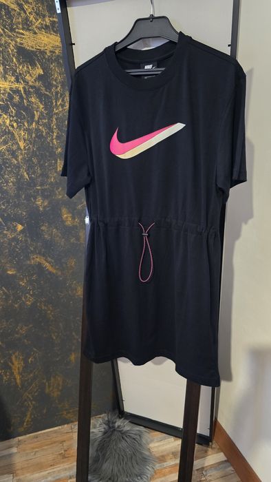 Плаття nike оригінал